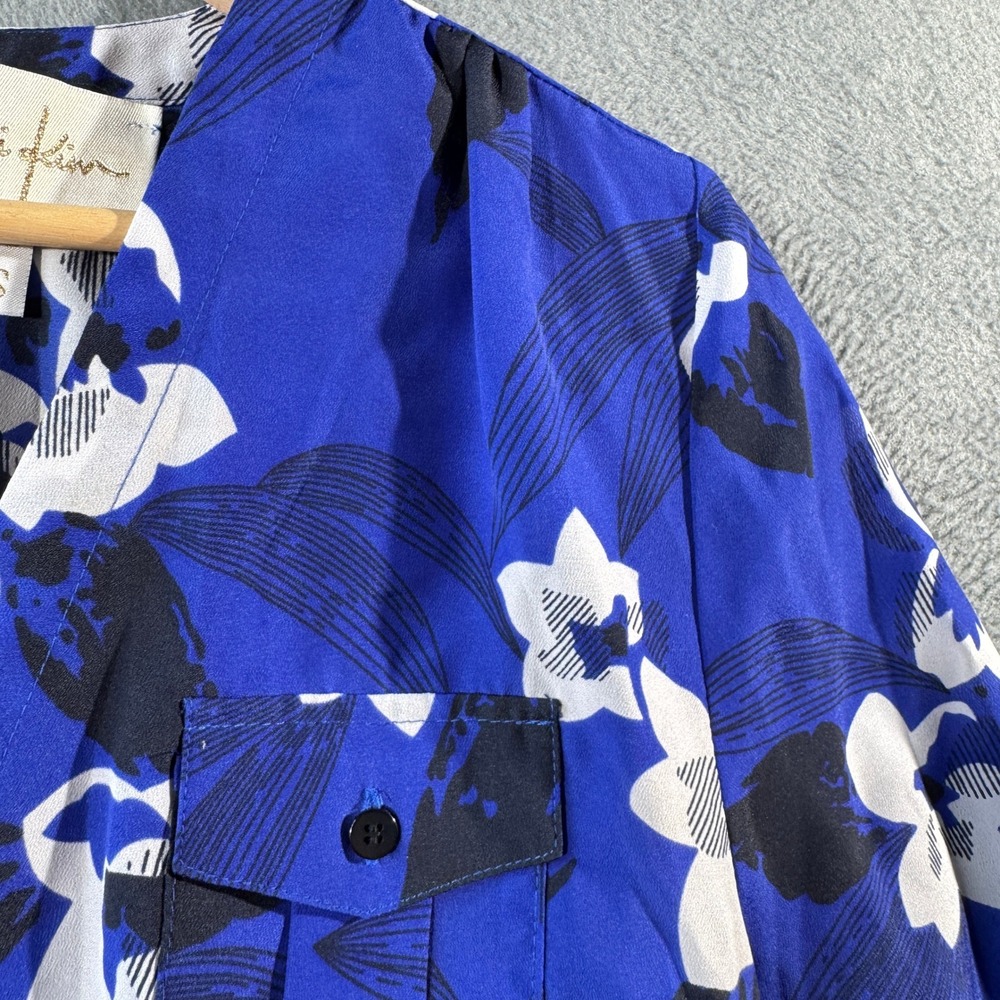 Yumi Kim Blue Floral V-Neck Romper 3/4 Sleeve Pockets Womens Small Back Zipper - Picture 4 of 7
